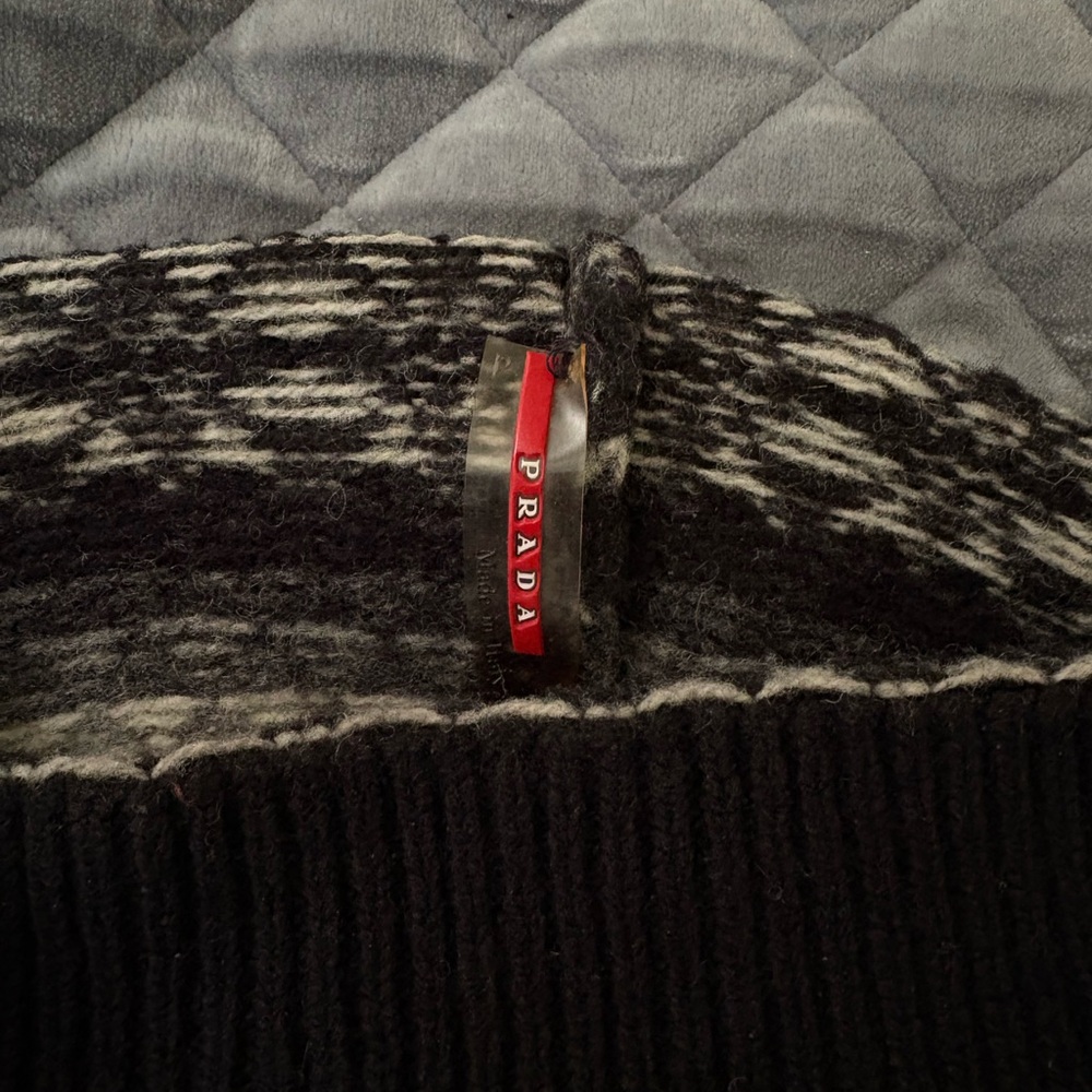 Prada Black and Gray Knit Beanie - Picture 3 of 4